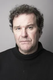 Douglas Hodge